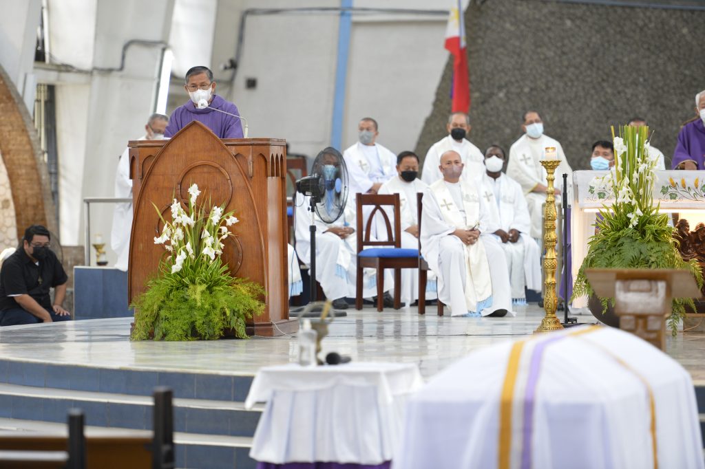 Fr. Franco Laid to Rest - Don Bosco Philippines South Province